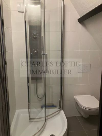 Image No.17-6 Bed House for sale