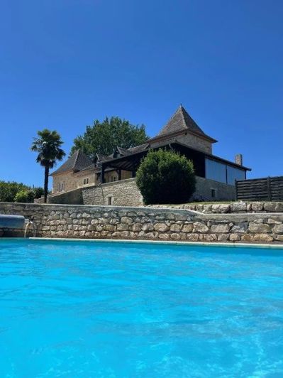 Image No.25-6 Bed House for sale