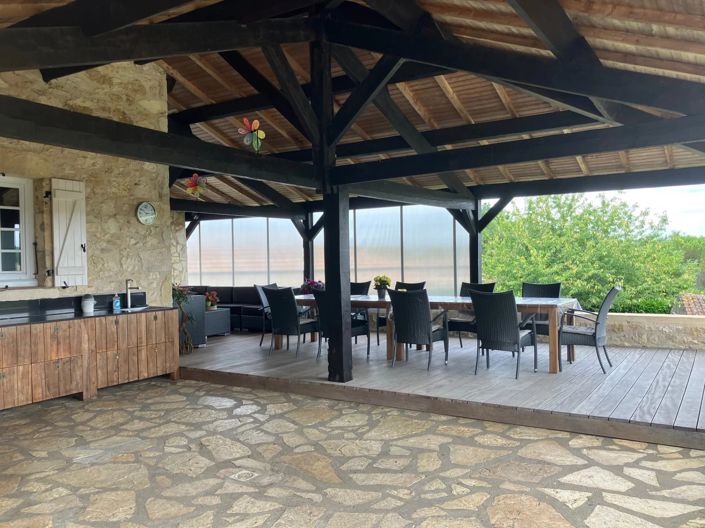 Image No.26-6 Bed House for sale