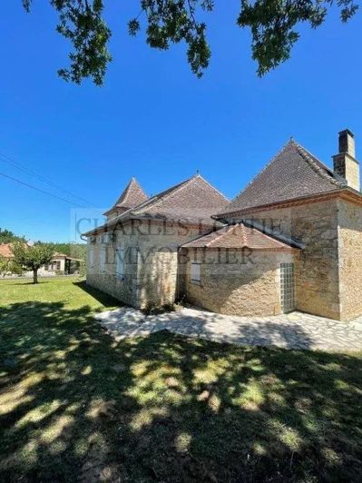 Image No.4-6 Bed House for sale
