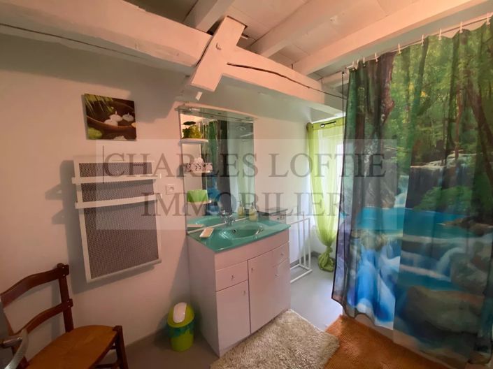 Image No.15-7 Bed House for sale