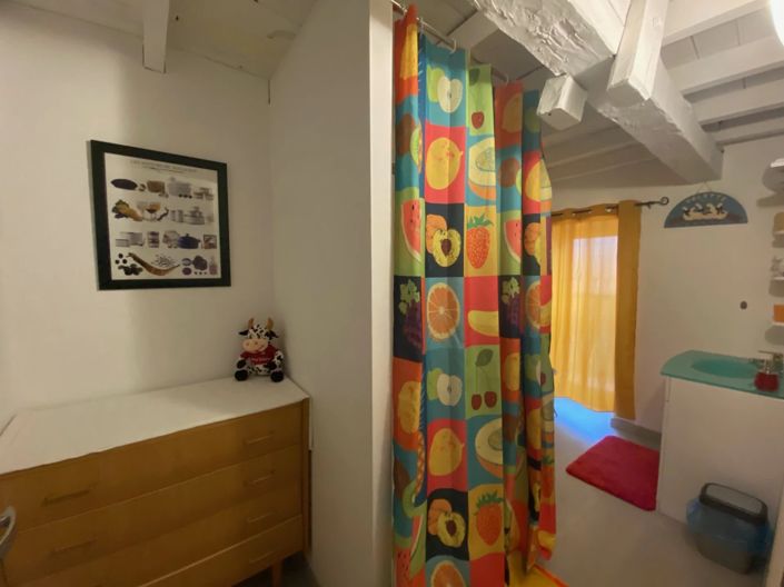 Image No.17-7 Bed House for sale