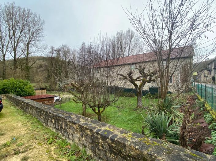 Image No.19-7 Bed House for sale