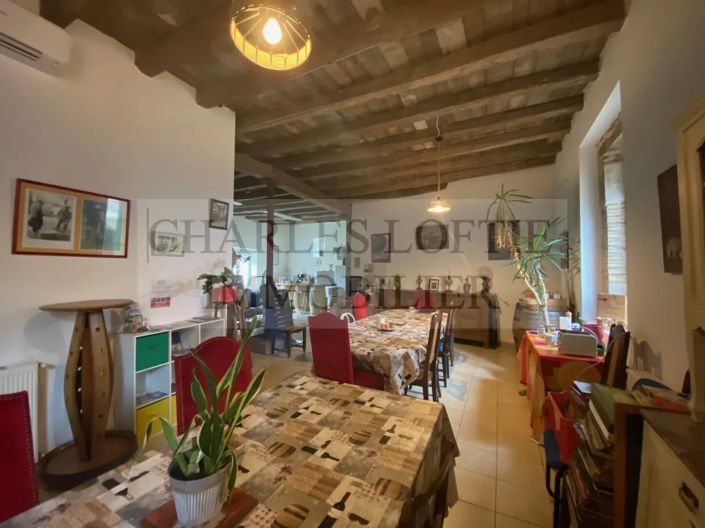 Image No.2-7 Bed House for sale