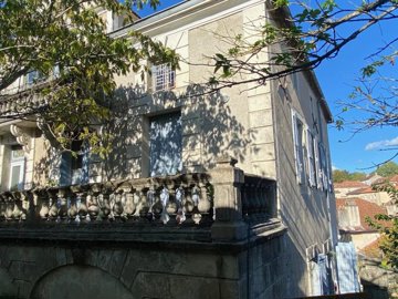 85b324b8b678f52b95ee026e673ebe5720d2caccfa192