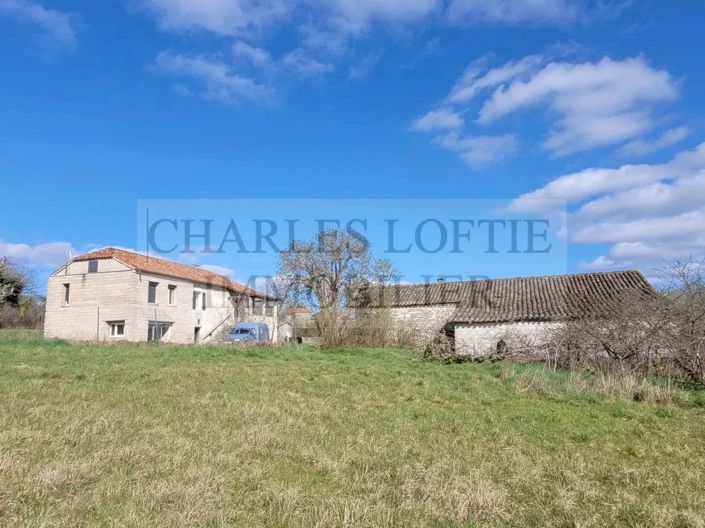Image No.15-3 Bed House for sale