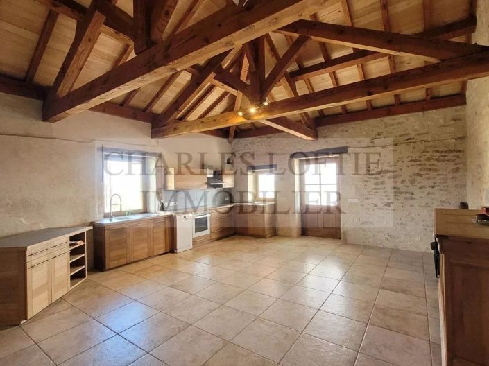 Image No.4-3 Bed House for sale