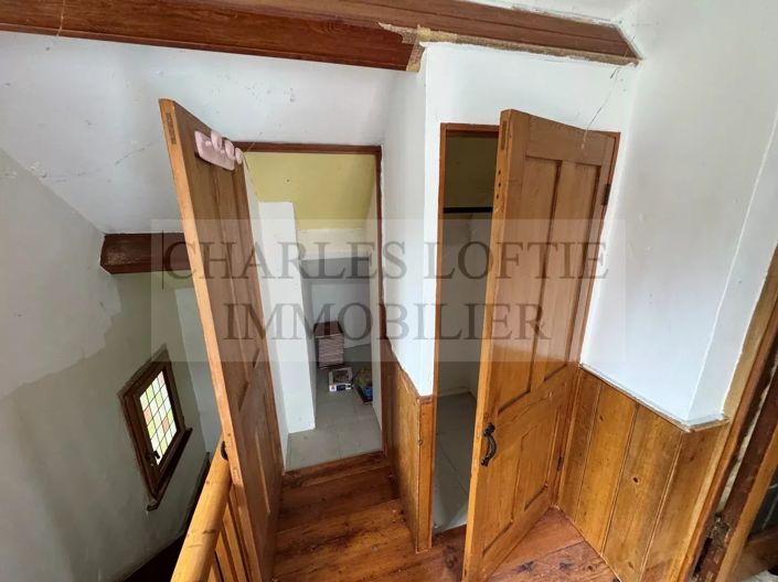 Image No.8-House for sale