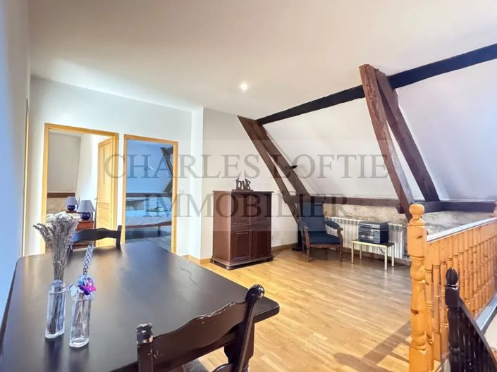 Image No.11-6 Bed House for sale