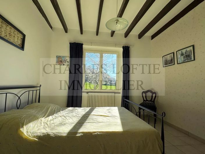 Image No.19-6 Bed House for sale