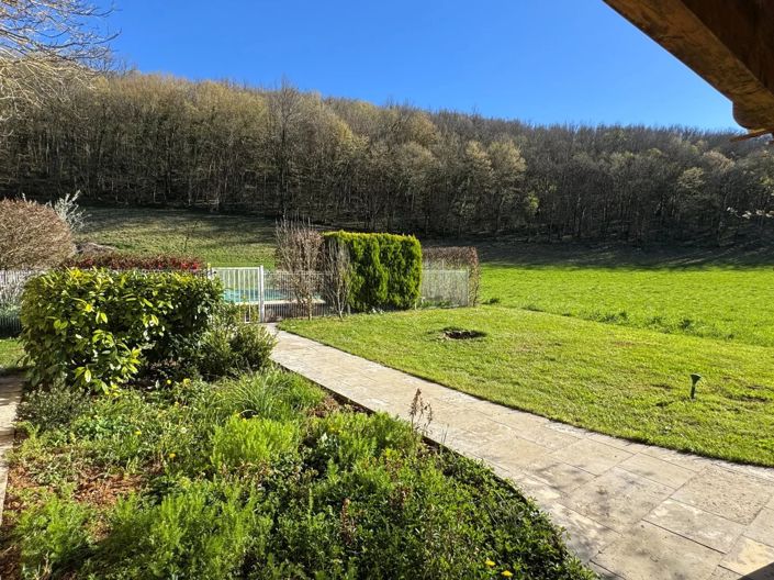 Image No.28-6 Bed House for sale