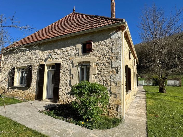 Image No.3-6 Bed House for sale