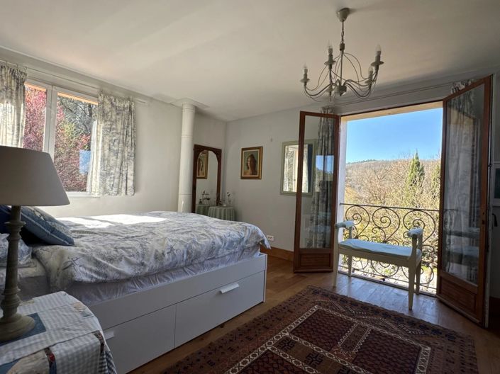 Image No.16-3 Bed House for sale