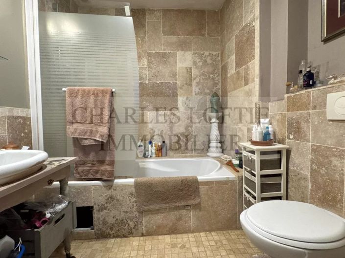 Image No.21-3 Bed House for sale
