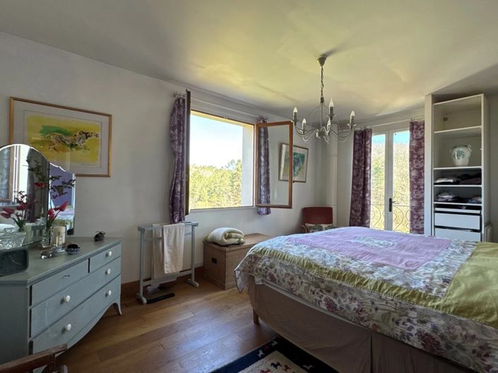 Image No.22-3 Bed House for sale