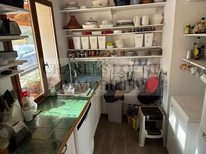 Image No.24-3 Bed House for sale