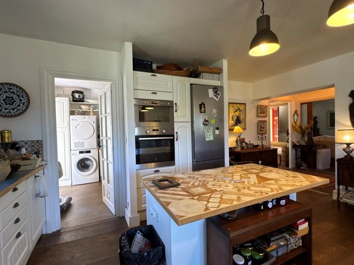 Image No.7-3 Bed House for sale