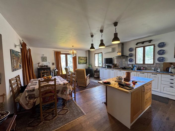 Image No.9-3 Bed House for sale