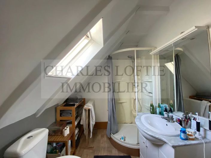 Image No.12-5 Bed House for sale