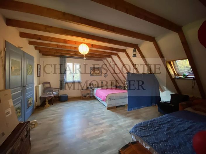 Image No.21-5 Bed House for sale