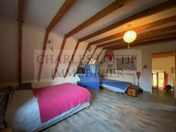 Image No.23-5 Bed House for sale