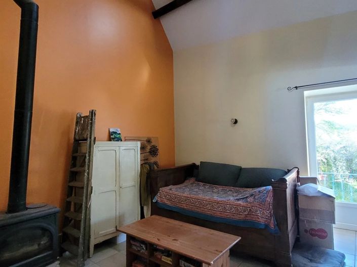 Image No.4-2 Bed House for sale