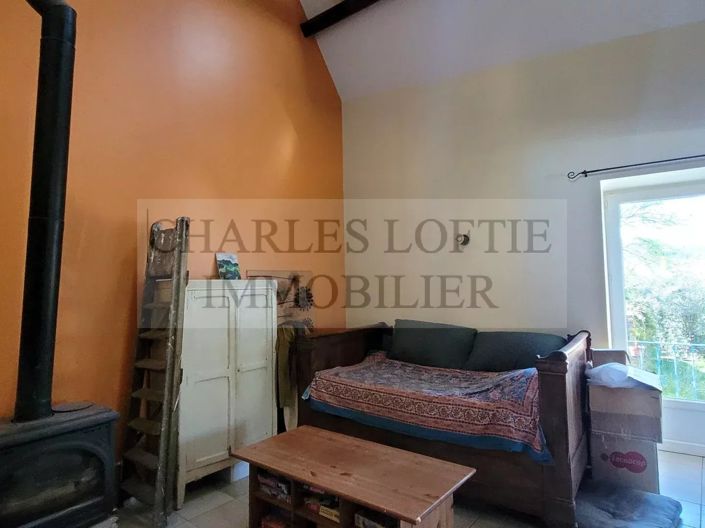 Image No.4-2 Bed House for sale