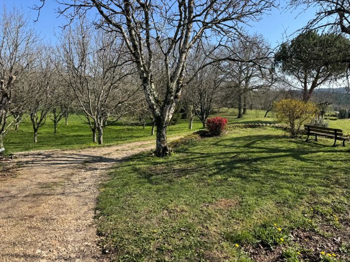 Image No.14-7 Bed House for sale