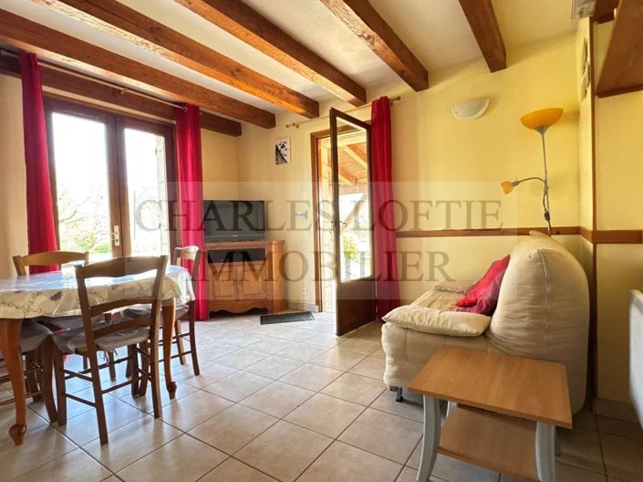Image No.25-7 Bed House for sale