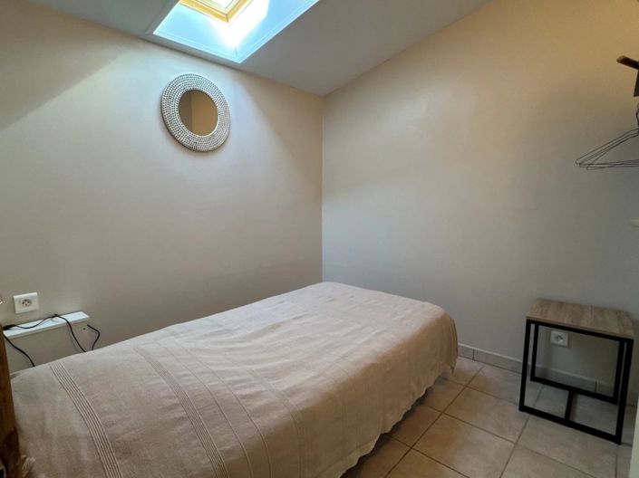 Image No.27-7 Bed House for sale