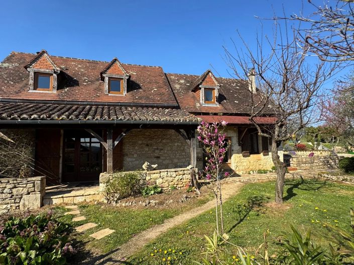 Image No.30-7 Bed House for sale