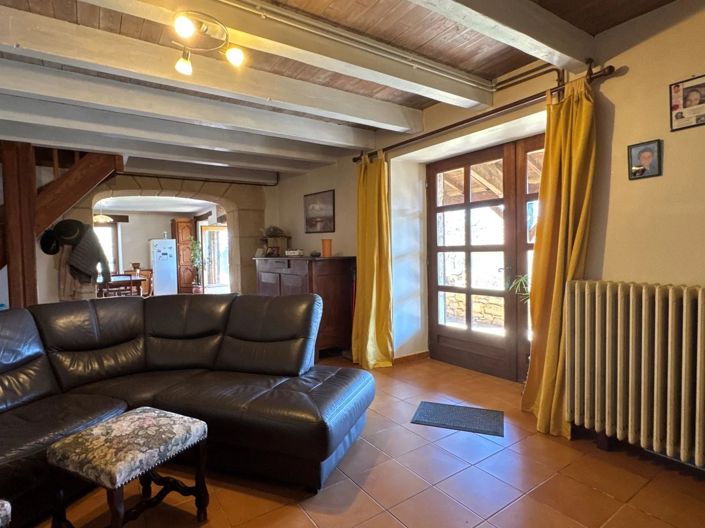 Image No.5-7 Bed House for sale