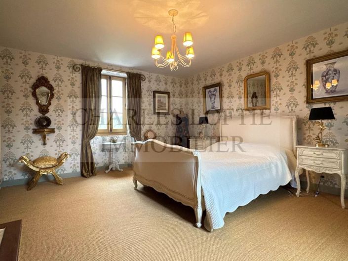 Image No.15-3 Bed House for sale