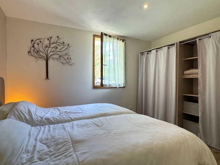 Image No.23-4 Bed House for sale