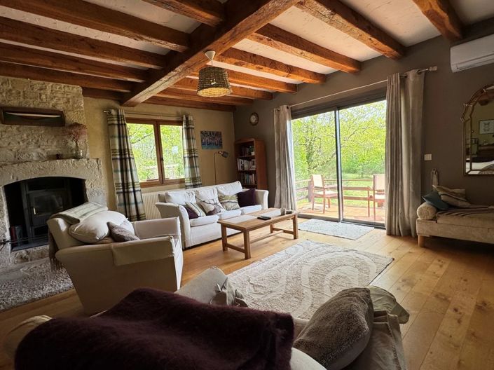 Image No.7-4 Bed House for sale