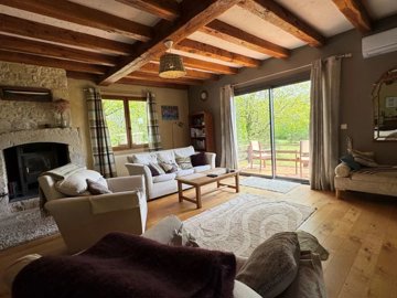 833869f44497daeed79bd79e6aedcf5b044bfd44e5144