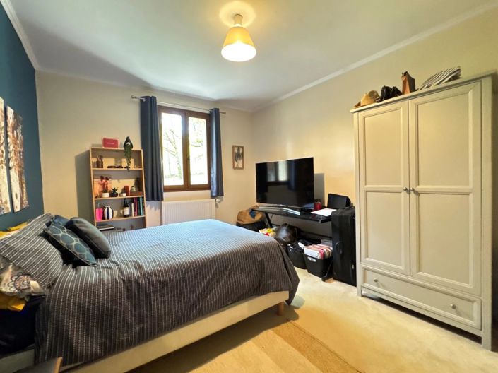 Image No.10-4 Bed House for sale