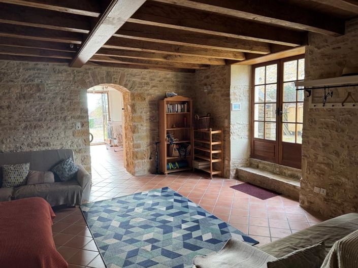 Image No.12-5 Bed House for sale