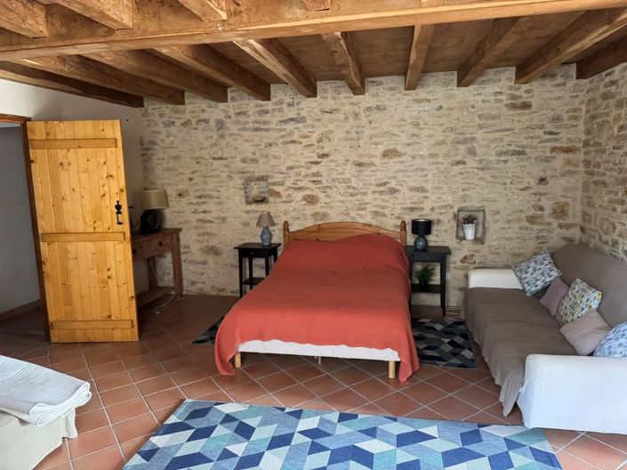 Image No.13-5 Bed House for sale