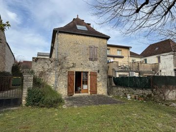 938e2e51c629b63c2598bf644055527fba93edd83a144