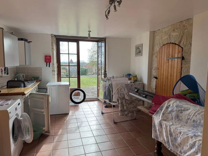 Image No.5-5 Bed House for sale