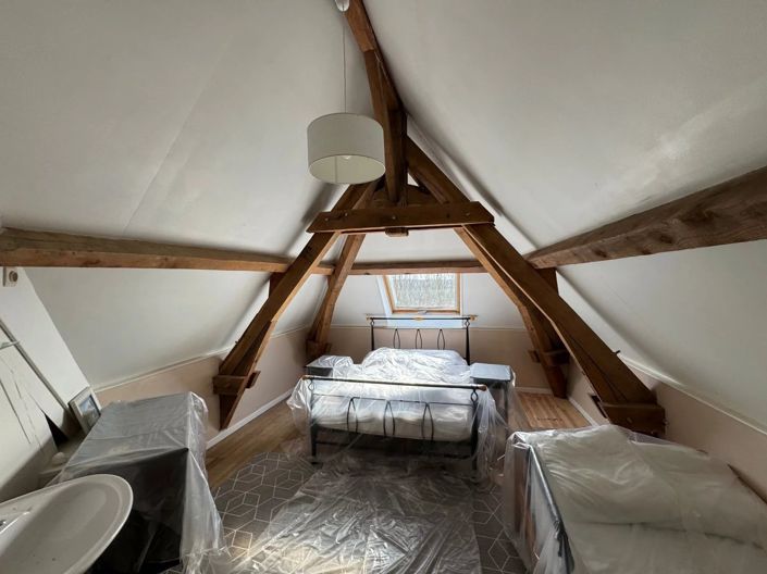 Image No.8-5 Bed House for sale