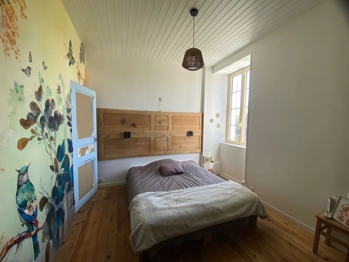 Image No.11-3 Bed House for sale