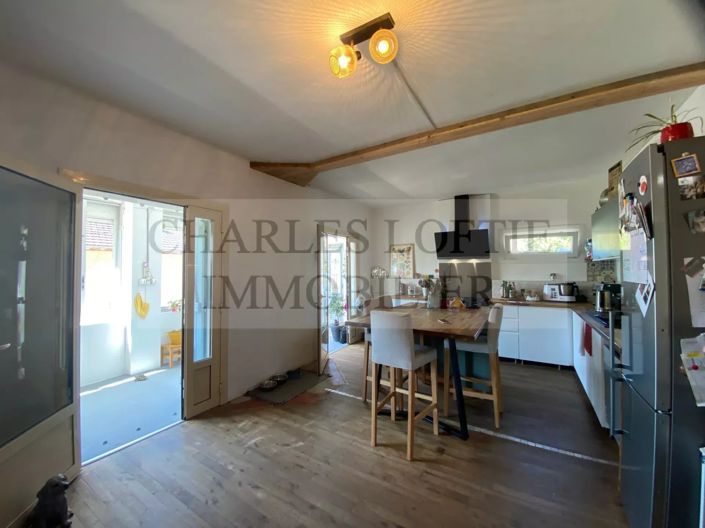 Image No.7-3 Bed House for sale