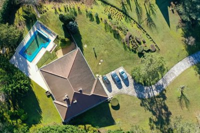 Etiquettes de mots-clés importées Puy l'Evèque