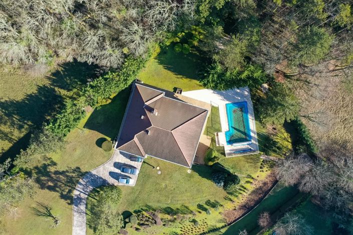 Image No.16-5 Bed House for sale