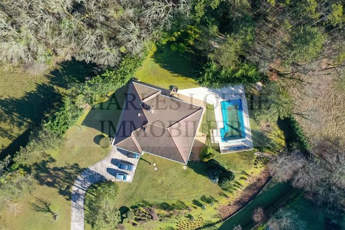 Image No.16-5 Bed House for sale