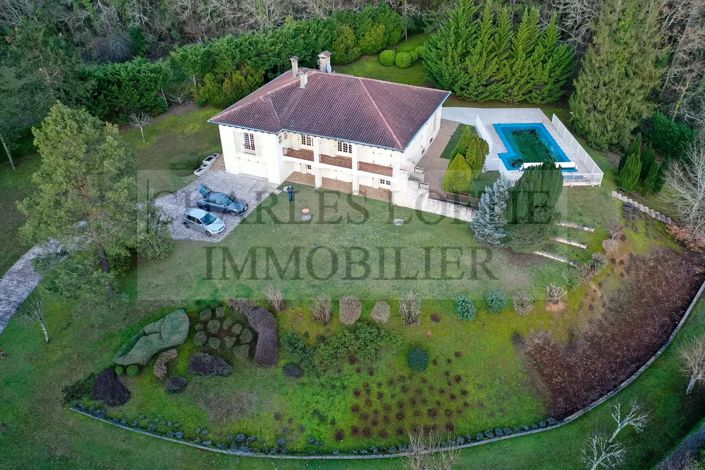 Image No.18-5 Bed House for sale