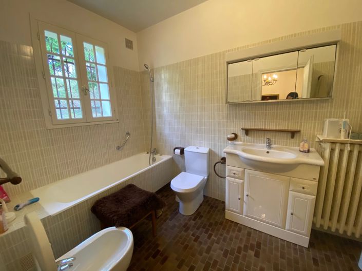 Image No.23-5 Bed House for sale