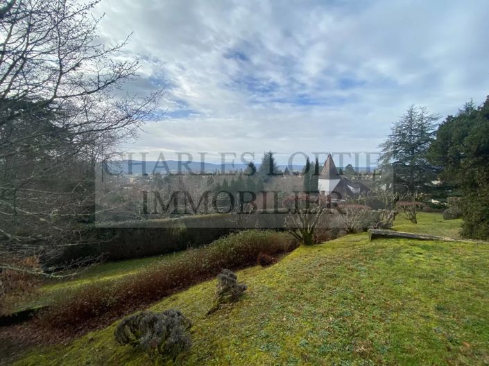 Image No.3-5 Bed House for sale